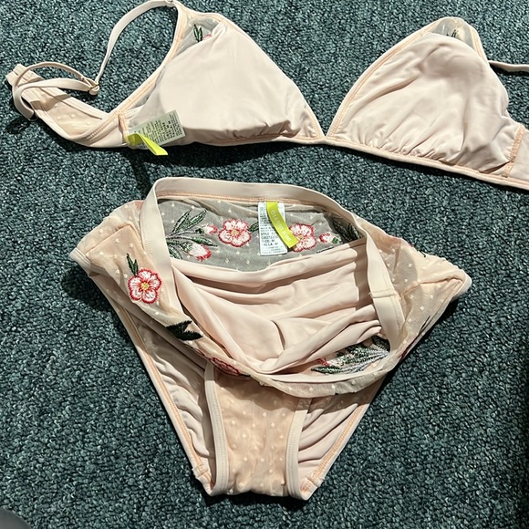 GIANNI BINI mesh floral lingerie inspired bikini set pale pink swim medium M - Picture 8 of 11